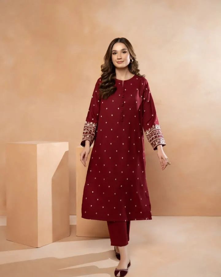 2-Piece Suit in Pop Garnet – Stylish & Sleek