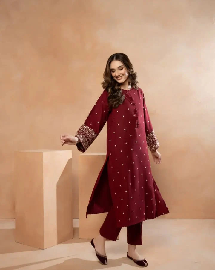 2-Piece Suit in Pop Garnet – Stylish & Sleek